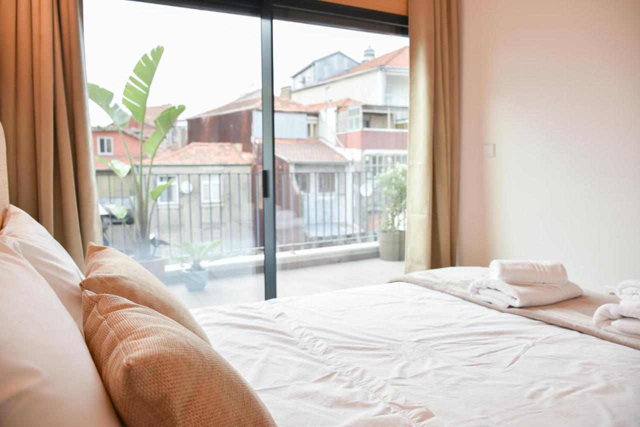 Appartamento Charmosa Penthouse 2 Quartos - Batalha - - N Oporto